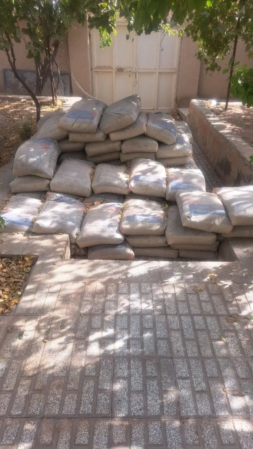 فروش سیمان زاوه|مصالح و تجهیزات ساختمان|شادمهر, |دیوار