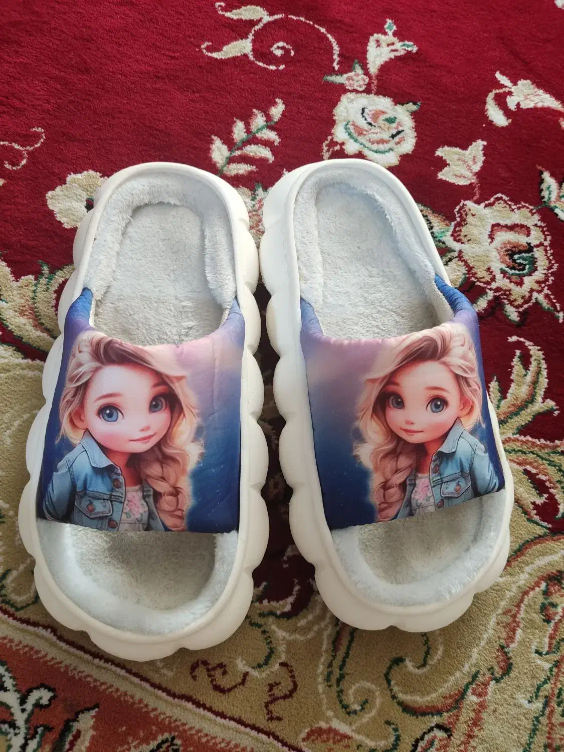 دمپایی سایز ۳۵ ، ۳۴|کیف، کفش، کمربند|اندیشه, اندیشه فاز ۱|دیوار