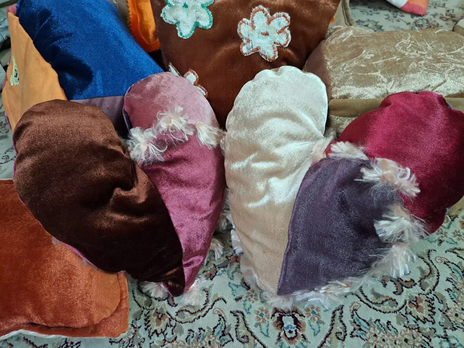 کوسن مناسب اتاق و تخت بچه و نوزاد|اسباب و اثاث بچه|کرمان, |دیوار