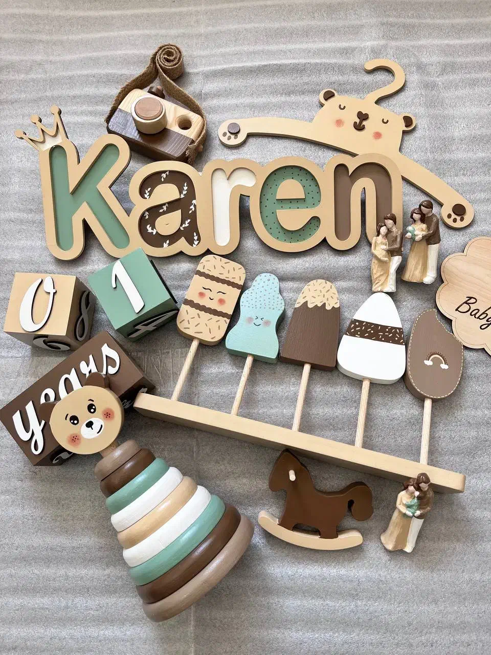 ماهگردنوزاد استند اسم اسباب بازی چوبی چراغ خواب|اسباب و اثاث بچه|مشهد, هنرور|دیوار