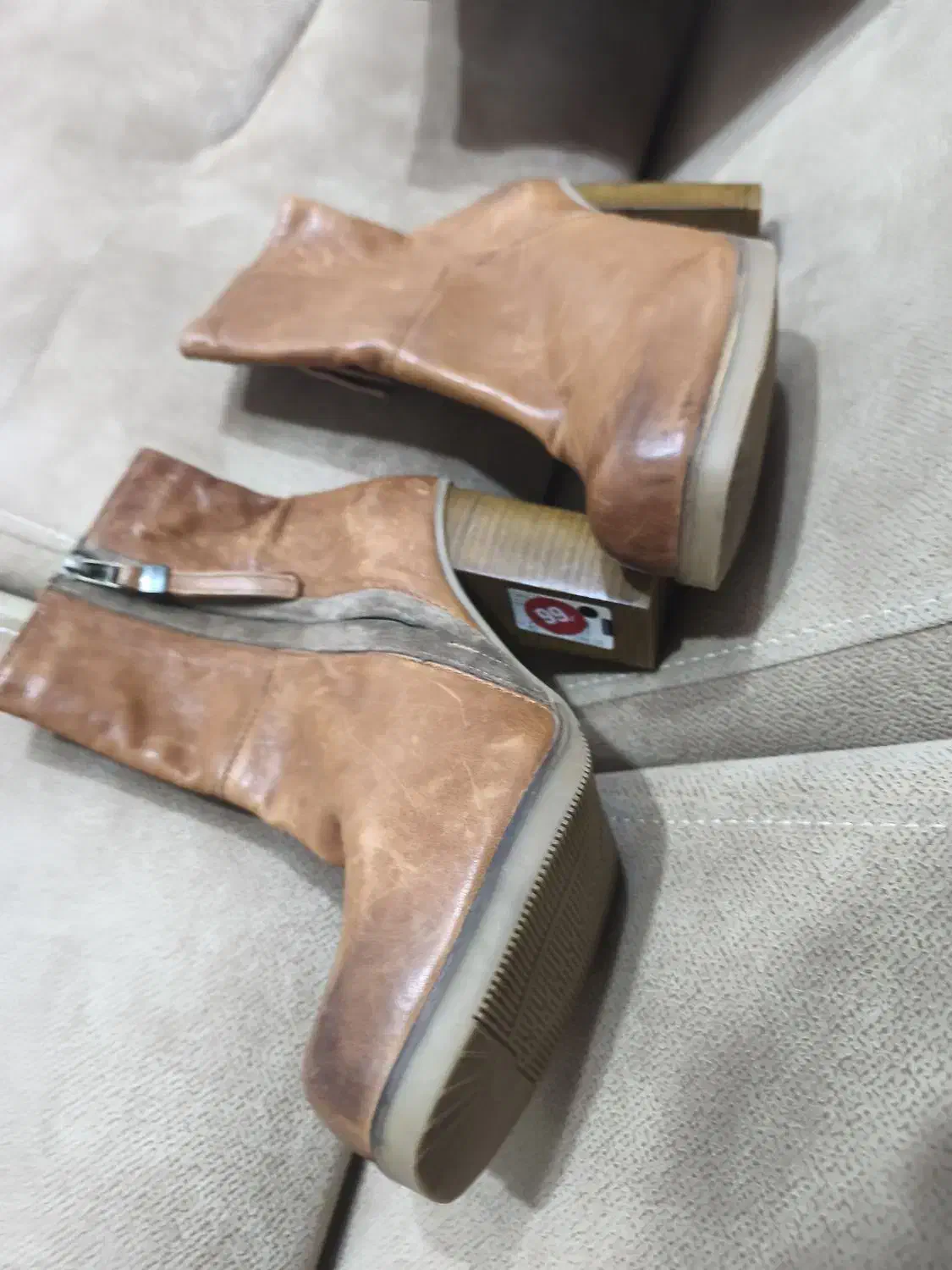 کیف و کفش|کیف، کفش، کمربند|صفادشت, |دیوار