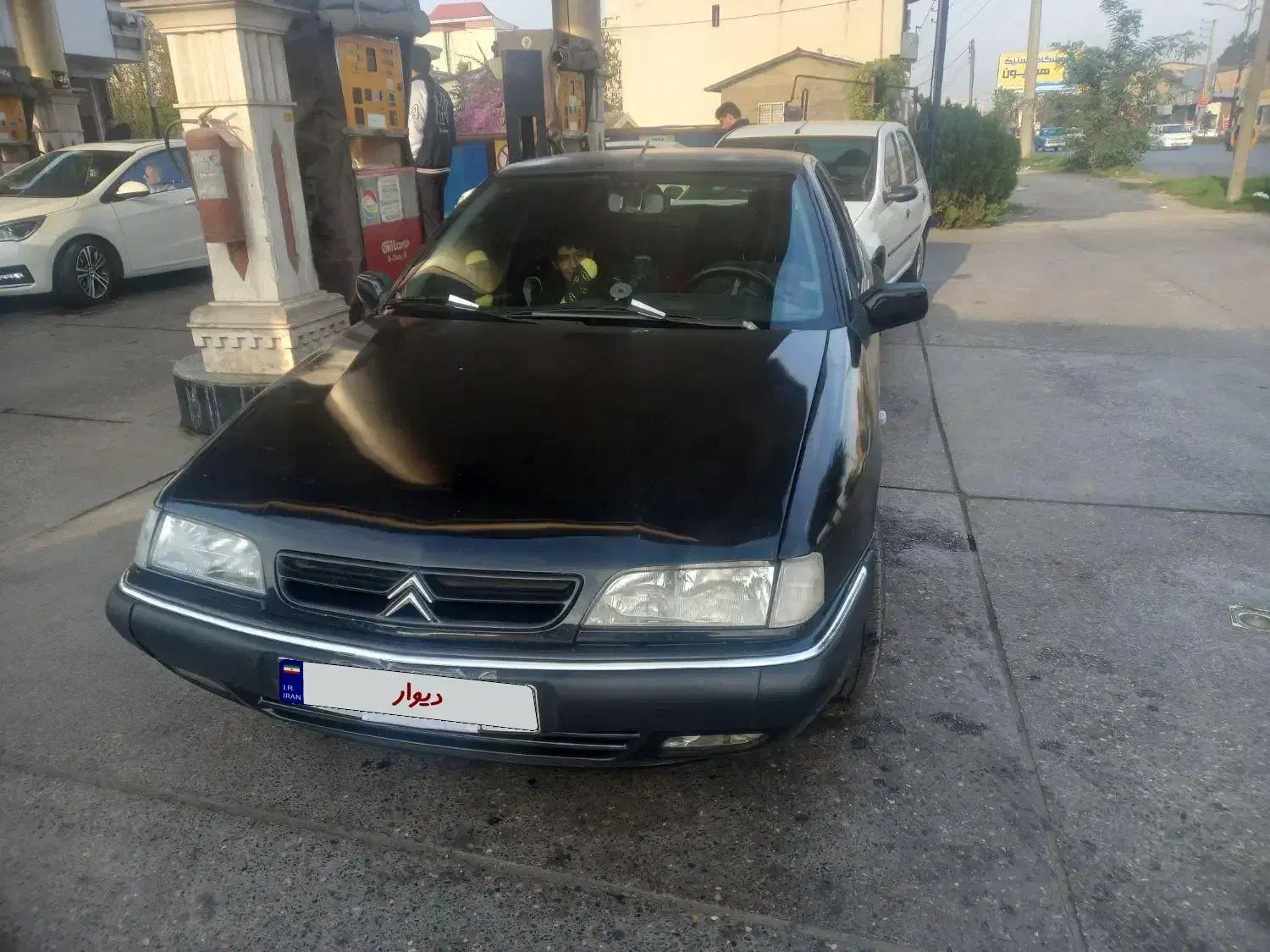 زانتیا مشکی ۲۰۰۰|خودرو سواری و وانت|تویسرکان, |دیوار