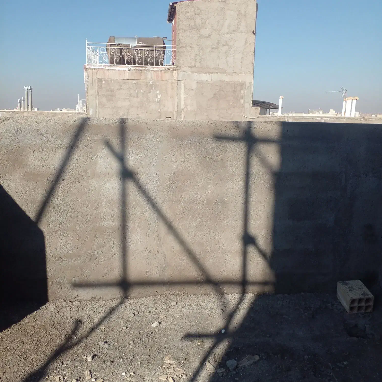 بنایی|خدمات پیشه و مهارت|نیشابور, میدان حافظ|دیوار