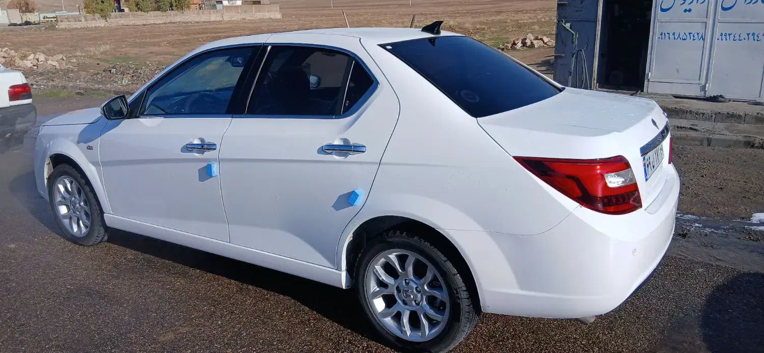 فروش یک دستگاه دنا پلاس اتومات خشک|خودرو سواری و وانت|کوهدشت, |دیوار