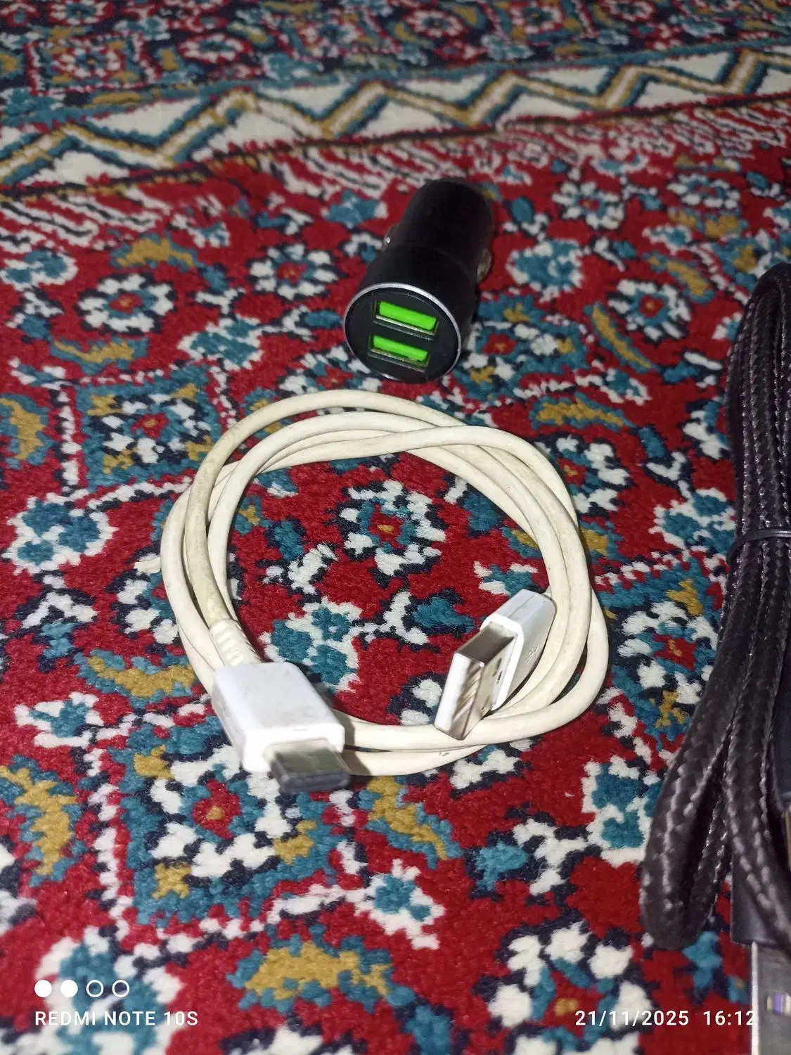 تعدادی وسایل موبایل|لوازم جانبی موبایل و تبلت|بروجرد, |دیوار