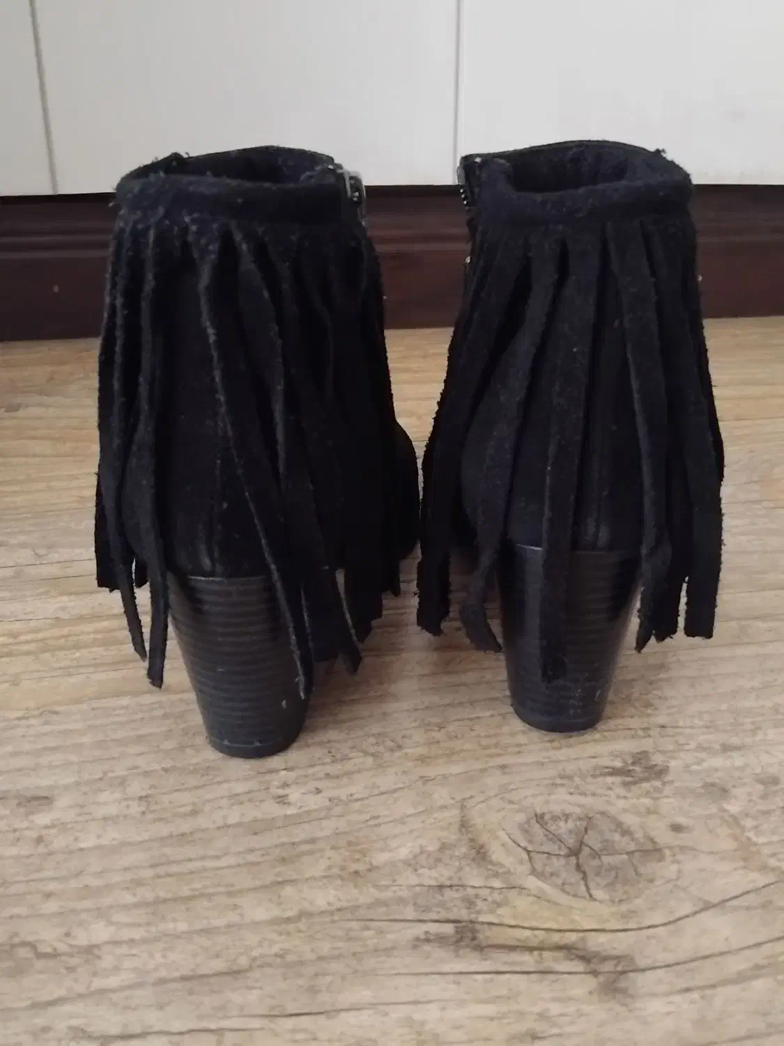 نیم بوت|کیف، کفش، کمربند|شیراز, دکتر حسابی|دیوار