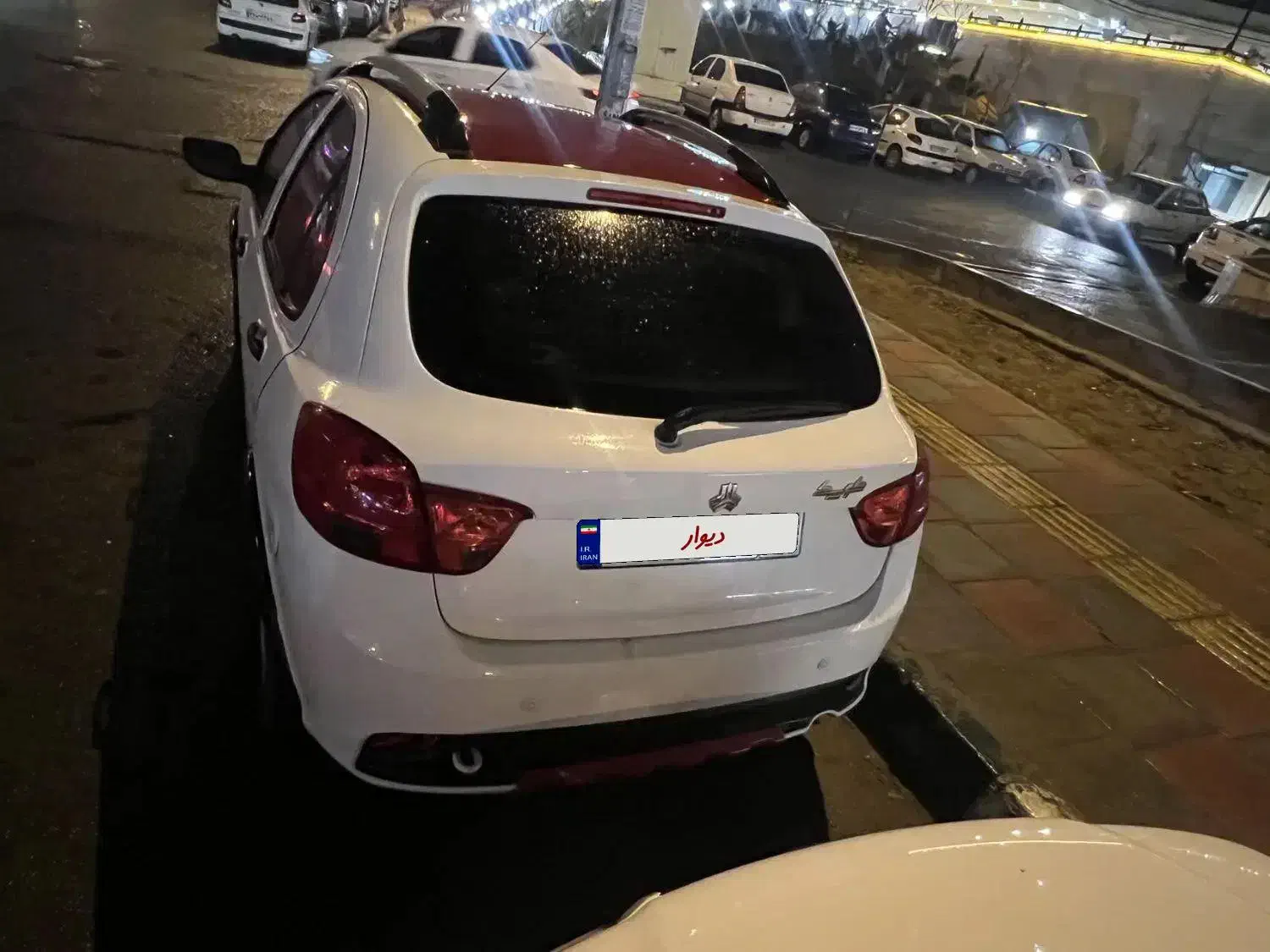 کوییک R ۱۴۰۱|خودرو سواری و وانت|تهران, شهرک چیتگر|دیوار