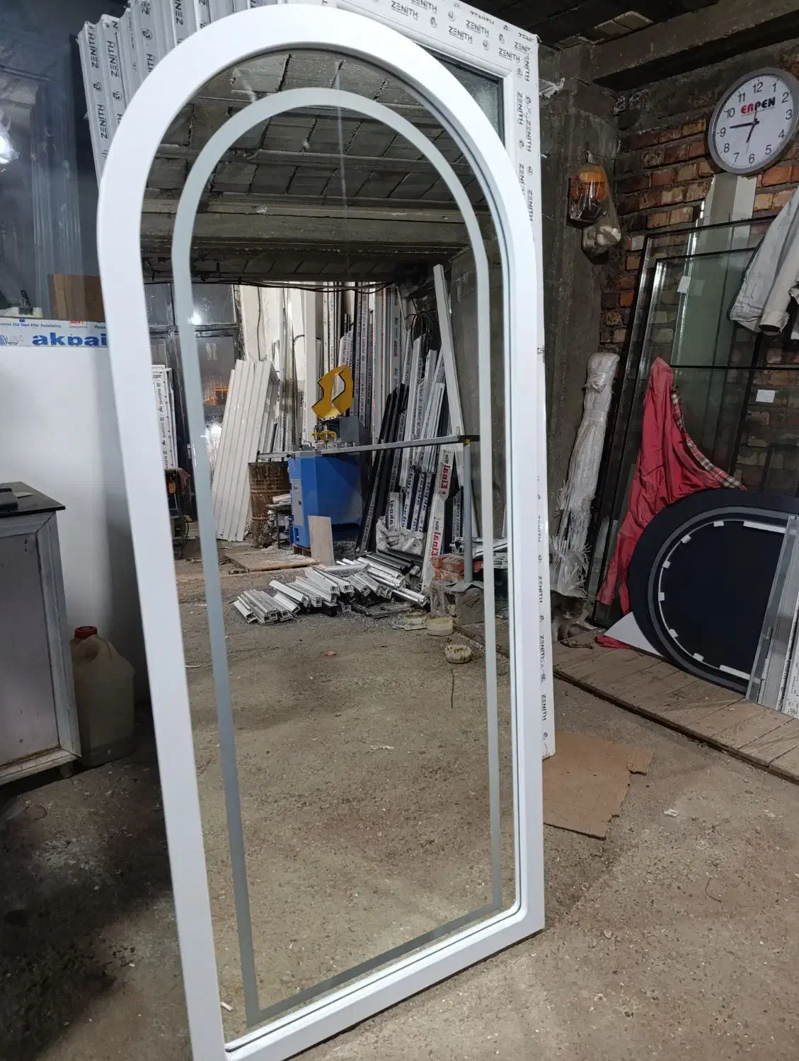 آینه دفرمه و قدی|آینه|هشترود, |دیوار