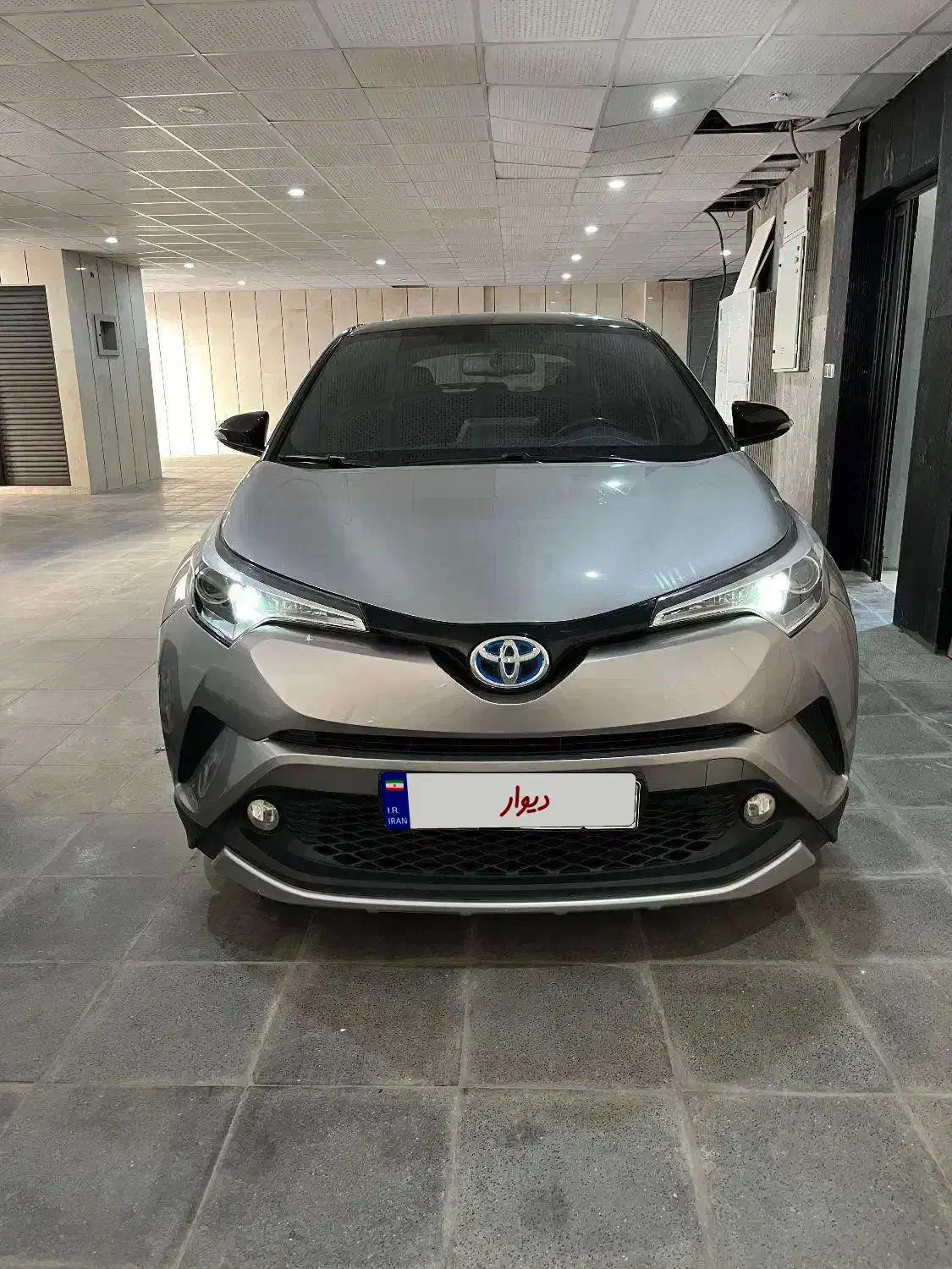 تویوتا chr 2017|خودرو سواری و وانت|شیراز, فرهنگ شهر|دیوار