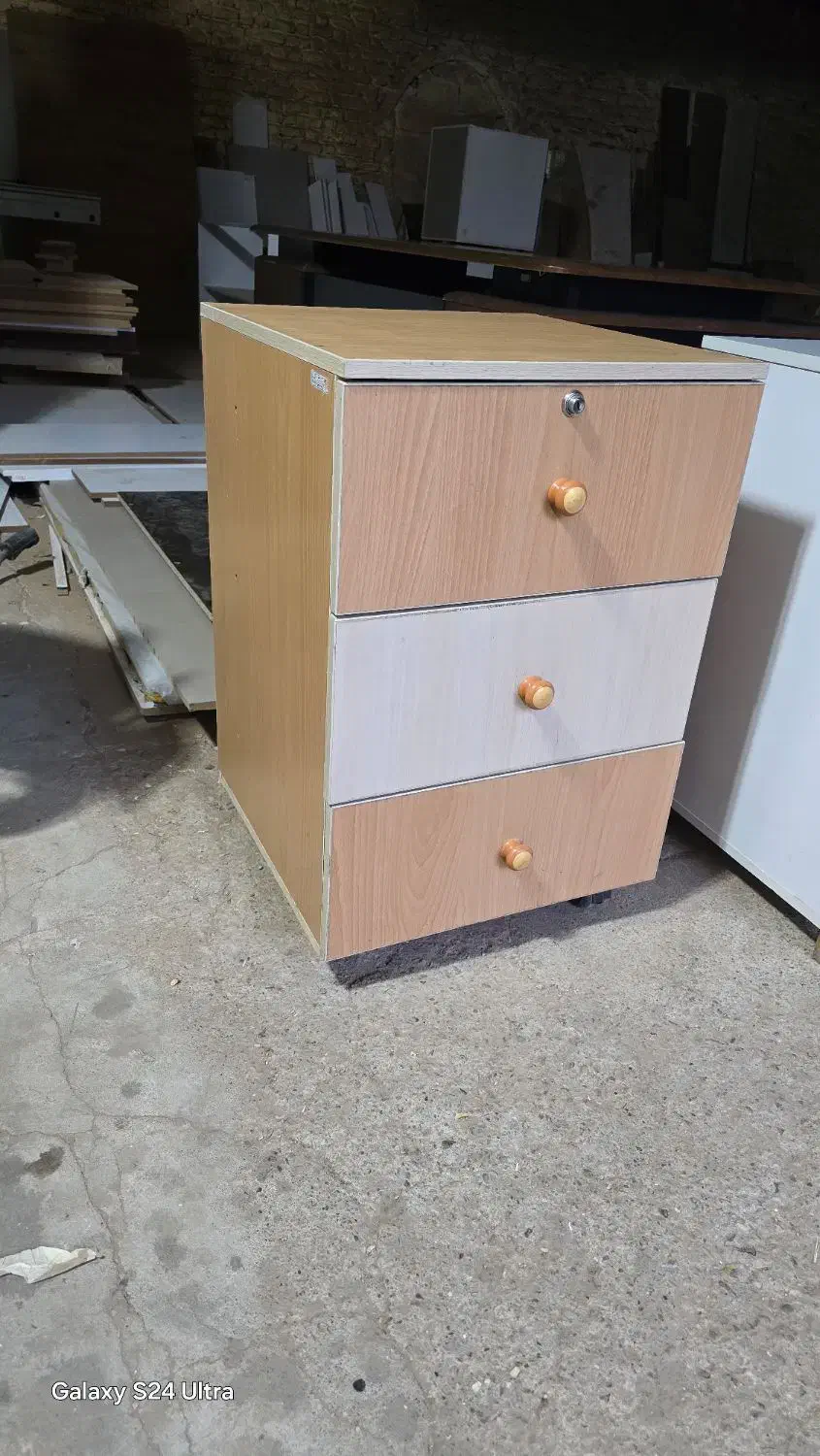 فایل یا دراور ۳ کشو|جاکفشی، کمد، دراور|زرند, |دیوار