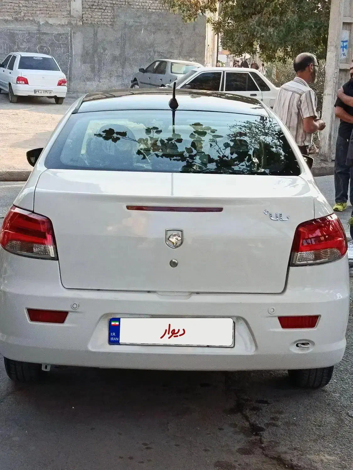 رانا پلاس+پاناروماtu5پلاس6دنده درحد خشک1402|خودرو سواری و وانت|قم, علی آباد|دیوار