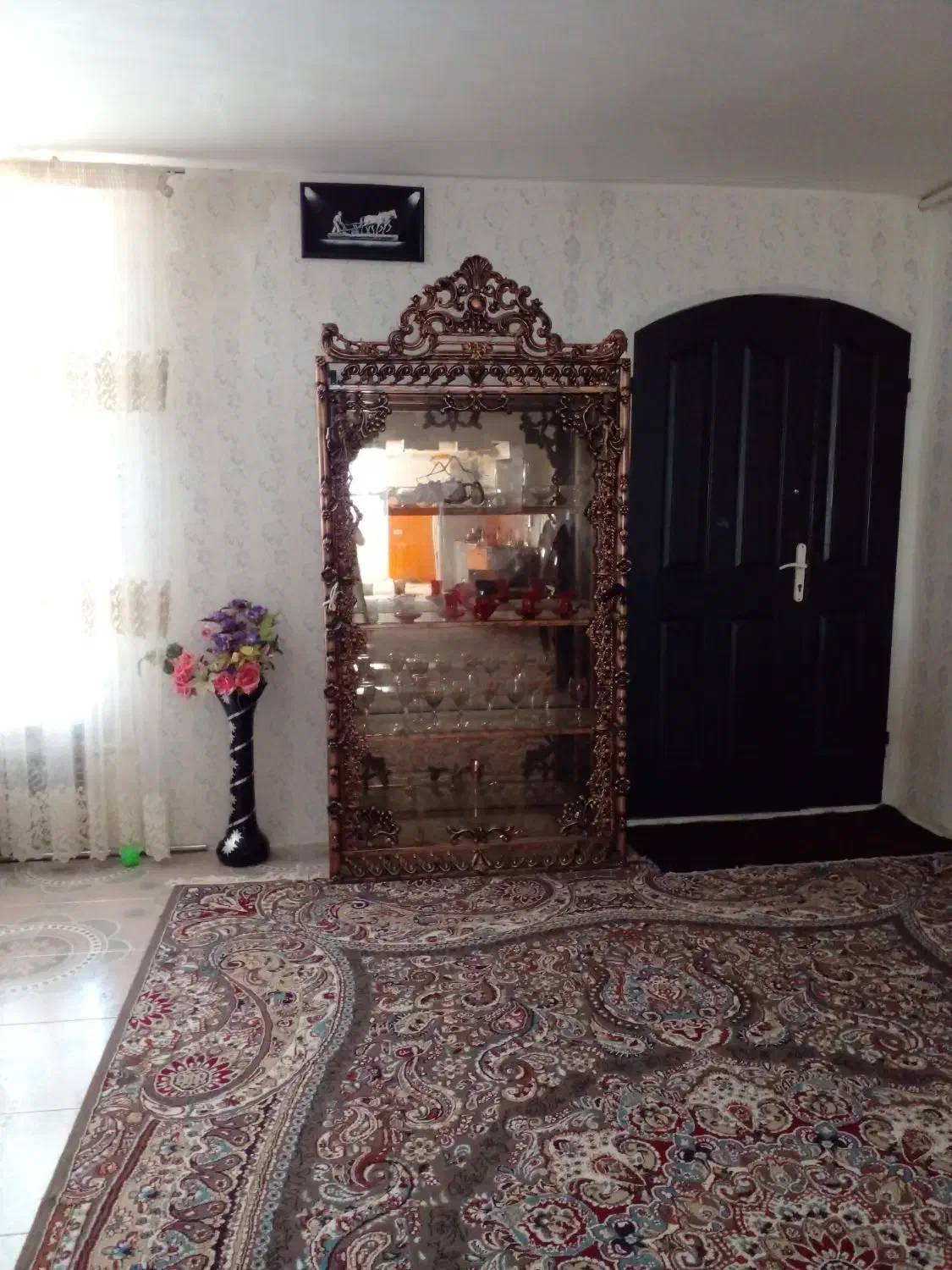 فروشی|میز و صندلی غذاخوری|فریمان, |دیوار