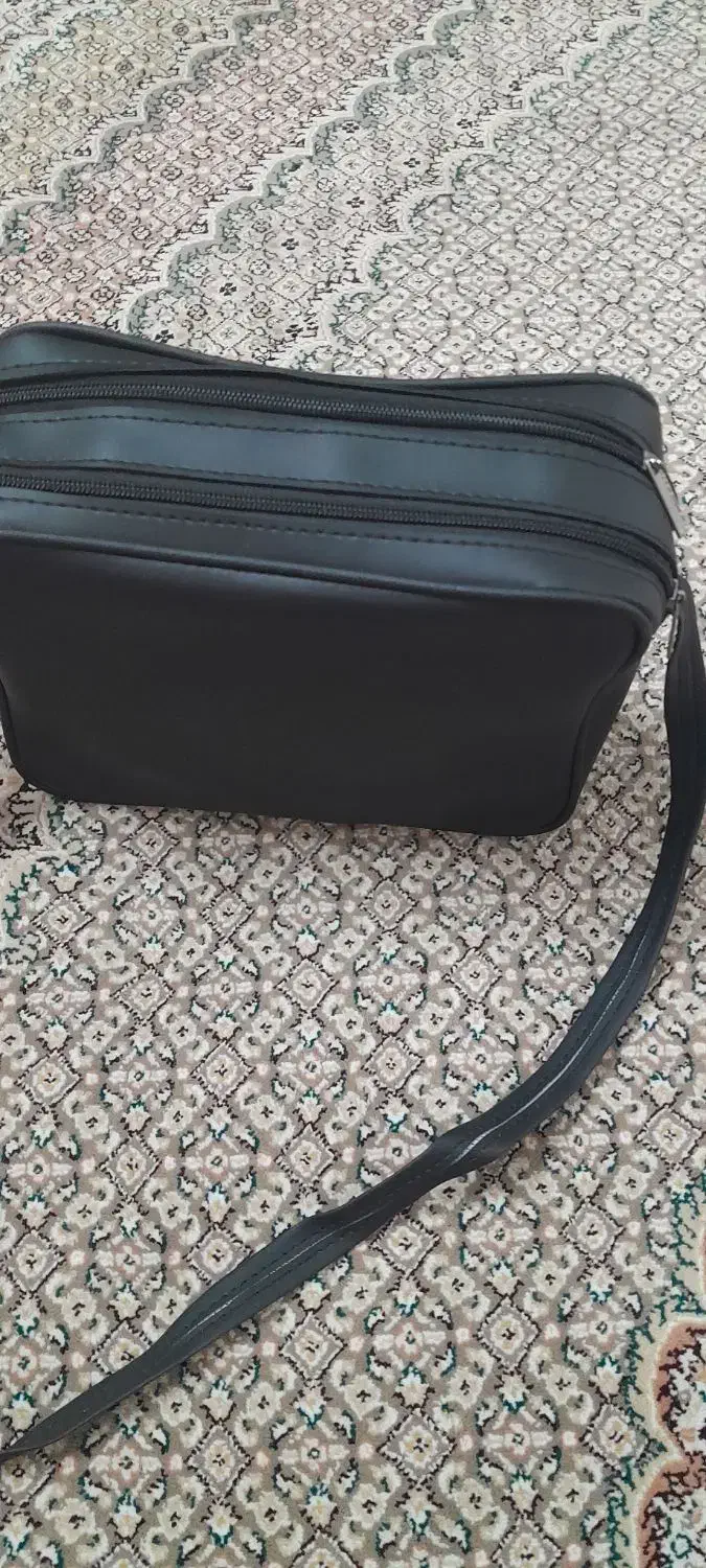 کیف دوشی...دو عدد.|کیف، کفش، کمربند|تهران, جوادیه|دیوار