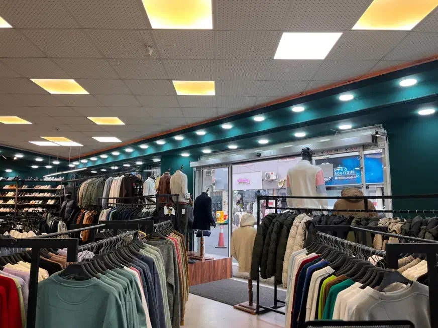 نیازمند به صندوق دار خانم|استخدام مالی، حسابداری، حقوقی|رشت, فلسطین|دیوار