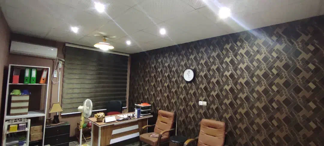 نیم ست اداری و میز تحریر و میز وسط|مبلمان اداری|اهواز, باغ شیخ|دیوار