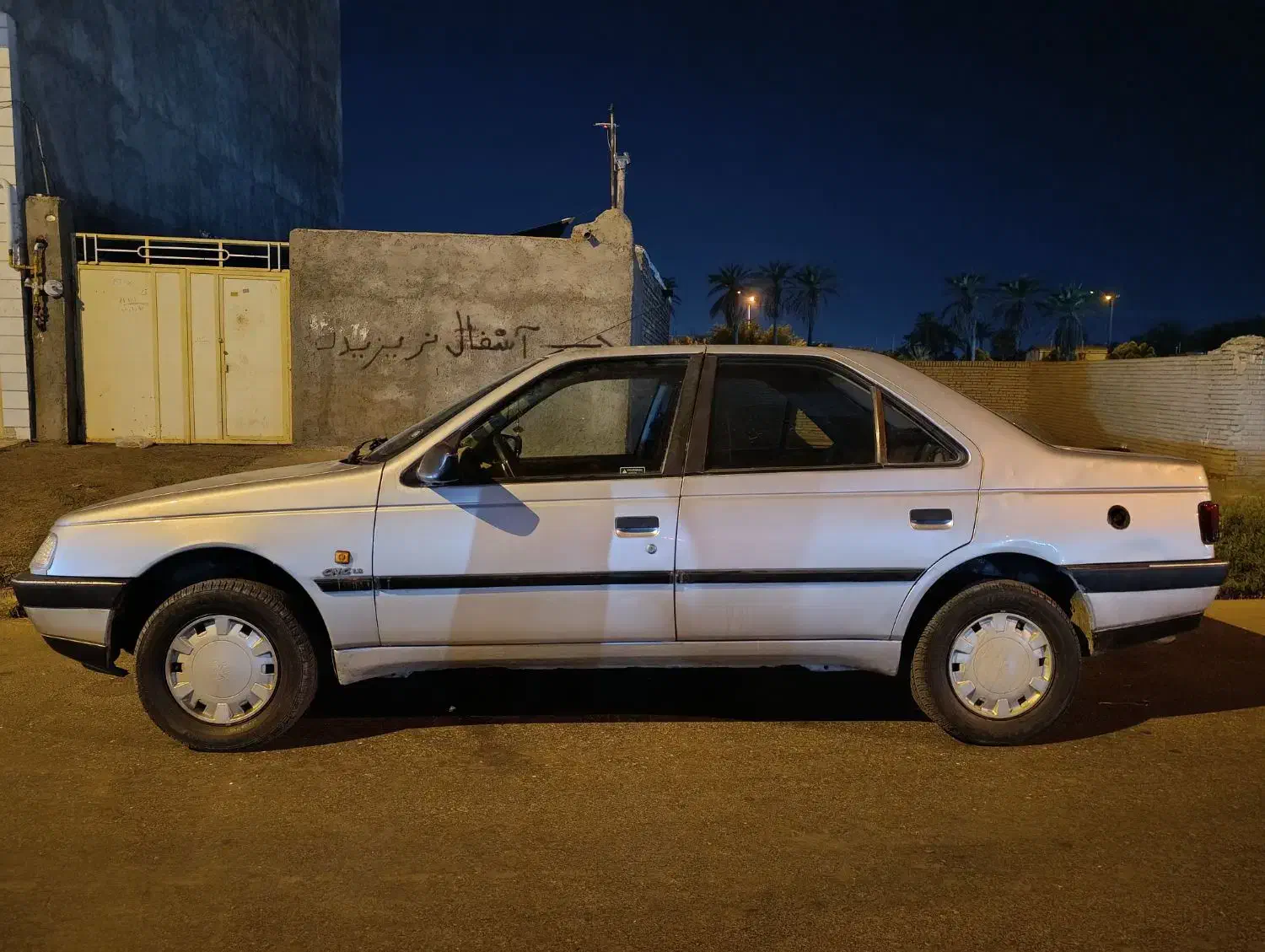 پژو 405 مدل 89 کارمندی دوگانه سوز شرکتی تک برگ سند|خودرو سواری و وانت|ایرانشهر, |دیوار