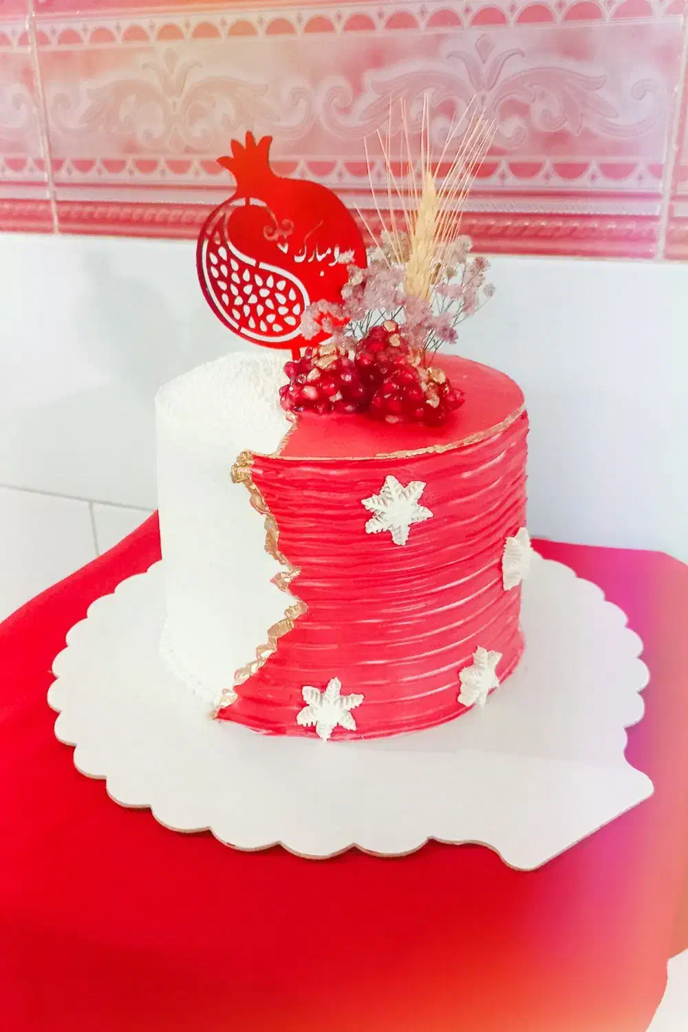 سفارش کیک تولد پذیرفته می‌شود|خوردنی و آشامیدنی|اقبالیه, |دیوار