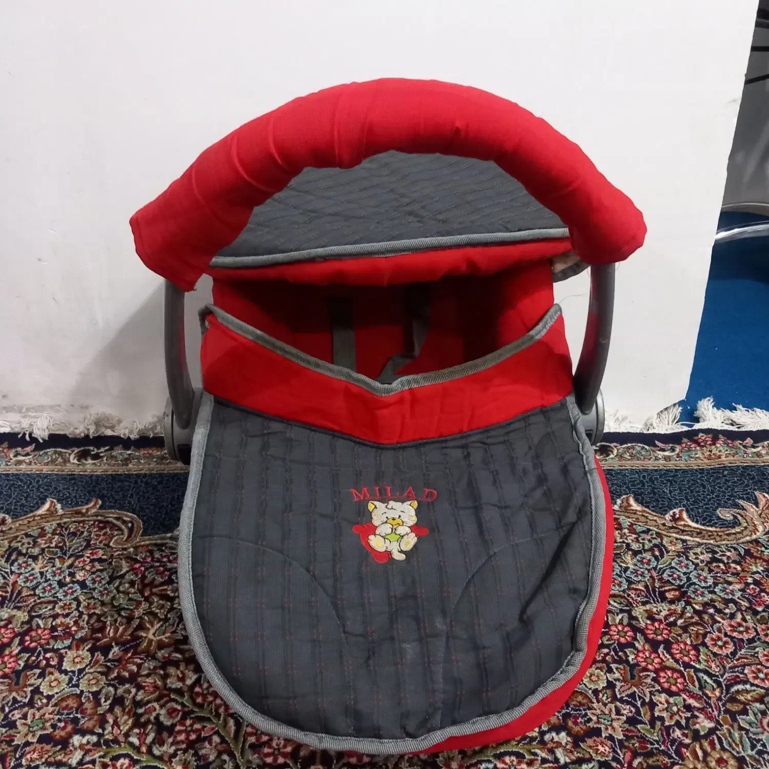 کریر بچه|کالسکه و لوازم جانبی|رباطکریم, رباطکریم|دیوار