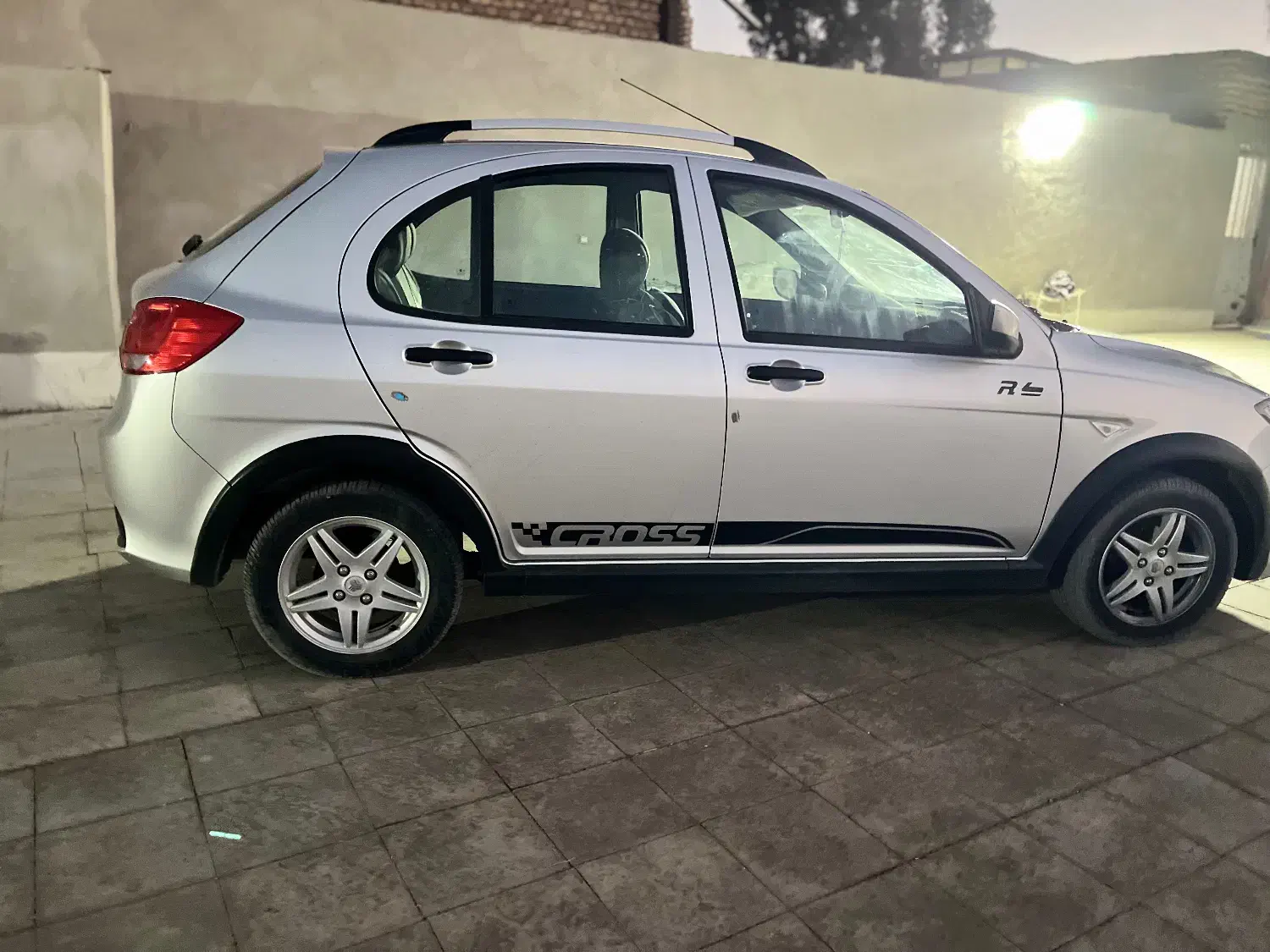 کوییک|خودرو سواری و وانت|رفسنجان, |دیوار