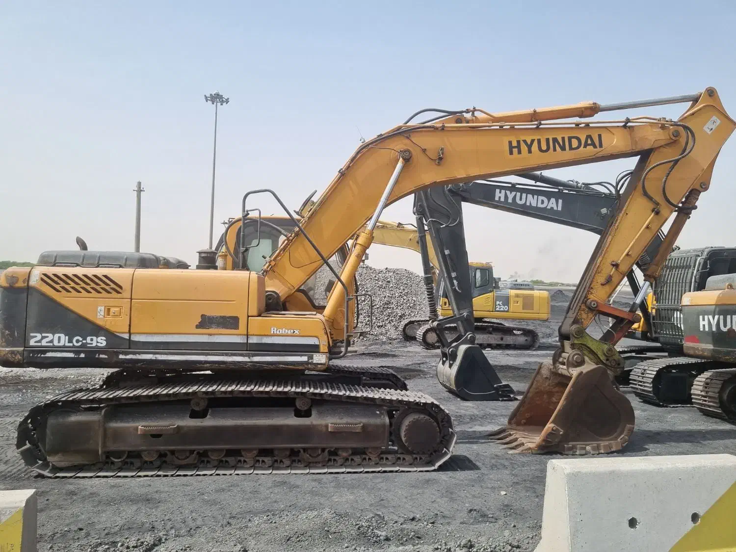 بیل هیوندای ۲۰۱۸|خودرو سنگین|اهواز, امانیه|دیوار