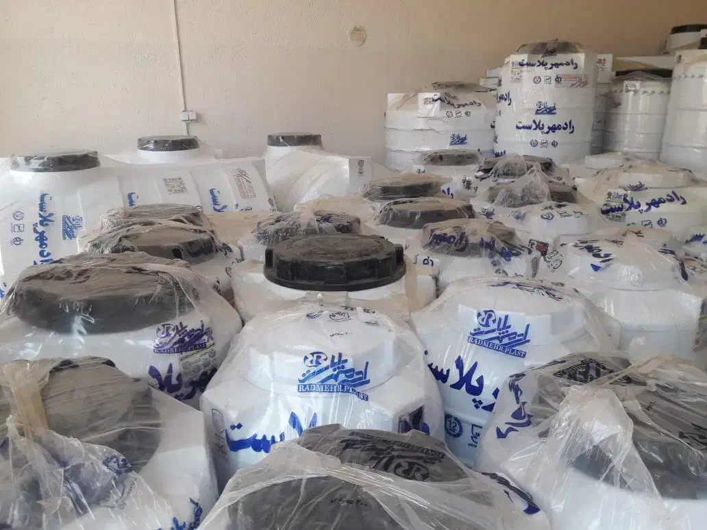 انواع مخزن (تانکر ) آب و مایعات پلی اتیلن|مصالح و تجهیزات ساختمان|خرم‌آباد, |دیوار