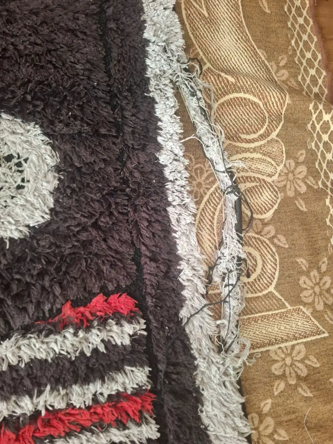 قالیچه  مدل ریش ریش|فرش|مشهد, هنرستان|دیوار