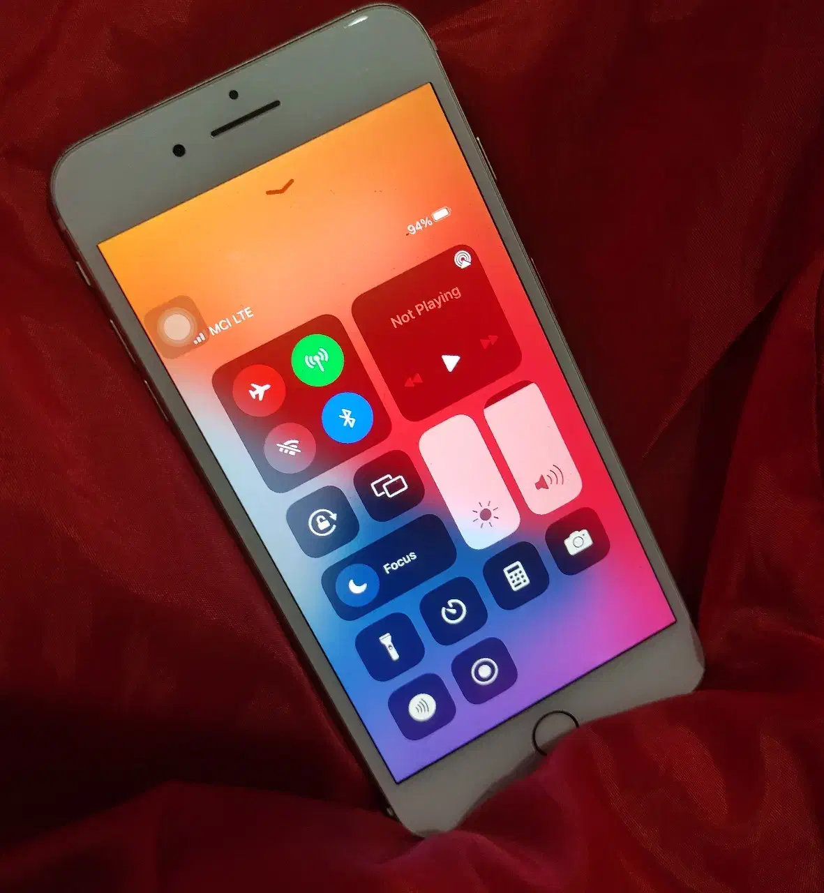 اپل ایفون iPhone 7plusبا قیمت مناسب به علت خرید مو|موبایل|تهران, دربند|دیوار