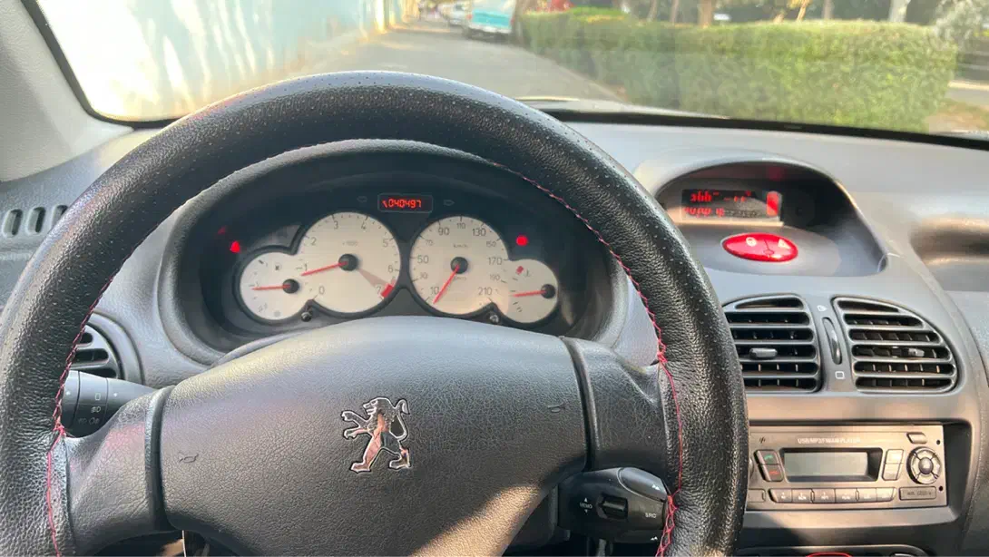 پژو ۲۰۶ تیپ ۳ مدل ۱۴۰۱|خودرو سواری و وانت|تهران, دردشت|دیوار