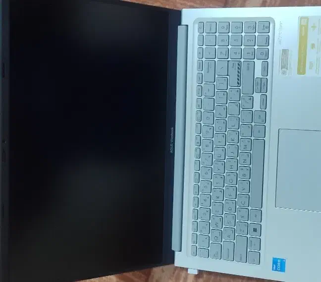 لپتاب ایسوس رم ۲۴حافظه ۱ترا|رایانه همراه|شاهین دژ, |دیوار