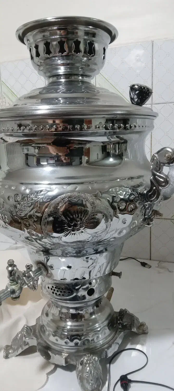 سماور ۸ لیتری در حد نو|سماور، چای‌ساز، قهوه‌ساز|تهران, شهرک رضویه|دیوار