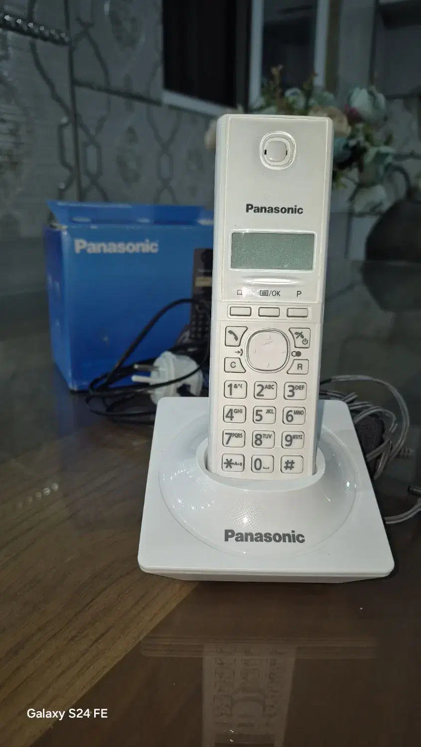 تلفن پاناسونیک بیسیم ۱۷۱۱|تلفن رومیزی|قائم‌شهر, |دیوار