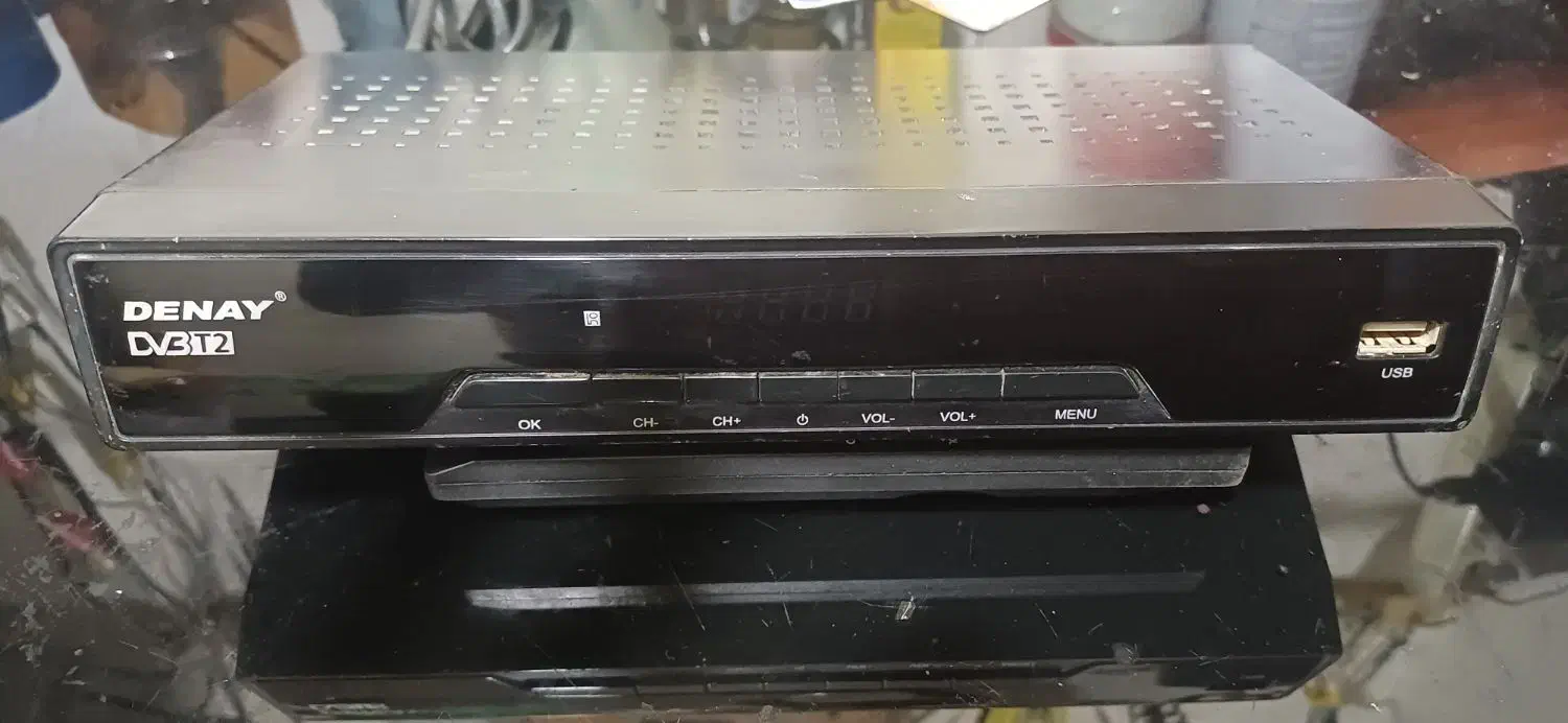 سلام یک دستگاه دیجیتال دنای به فروش می‌رسد|صوتی و تصویری|بروجرد, |دیوار