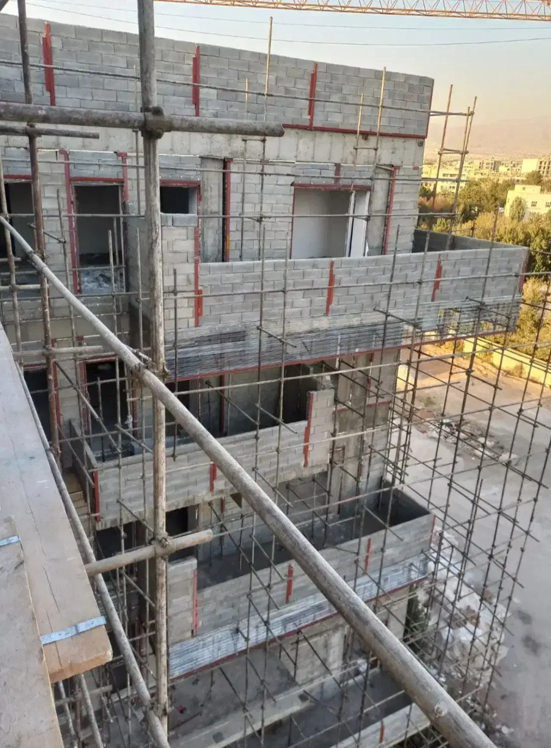 آهنگری جوشکاری پله گرد راویز کاری آلاچیق والپست...|خدمات پیشه و مهارت|کوهسار (البرز), |دیوار