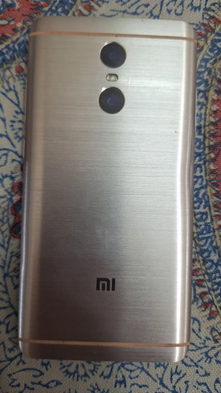 گوشی شیائومی|موبایل|آران و بیدگل, |دیوار