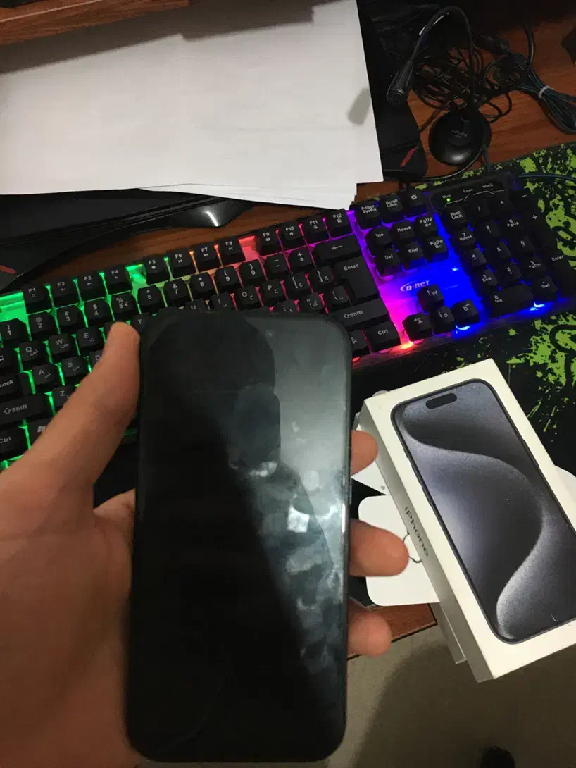 iPhone 15 pro|موبایل|اندیشه, اندیشه فاز ۳|دیوار