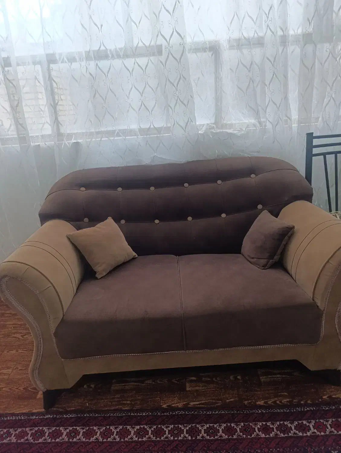 مبل 5نفره|مبلمان خانگی و میز عسلی|تربتحیدریه, باغ سلطانی|دیوار