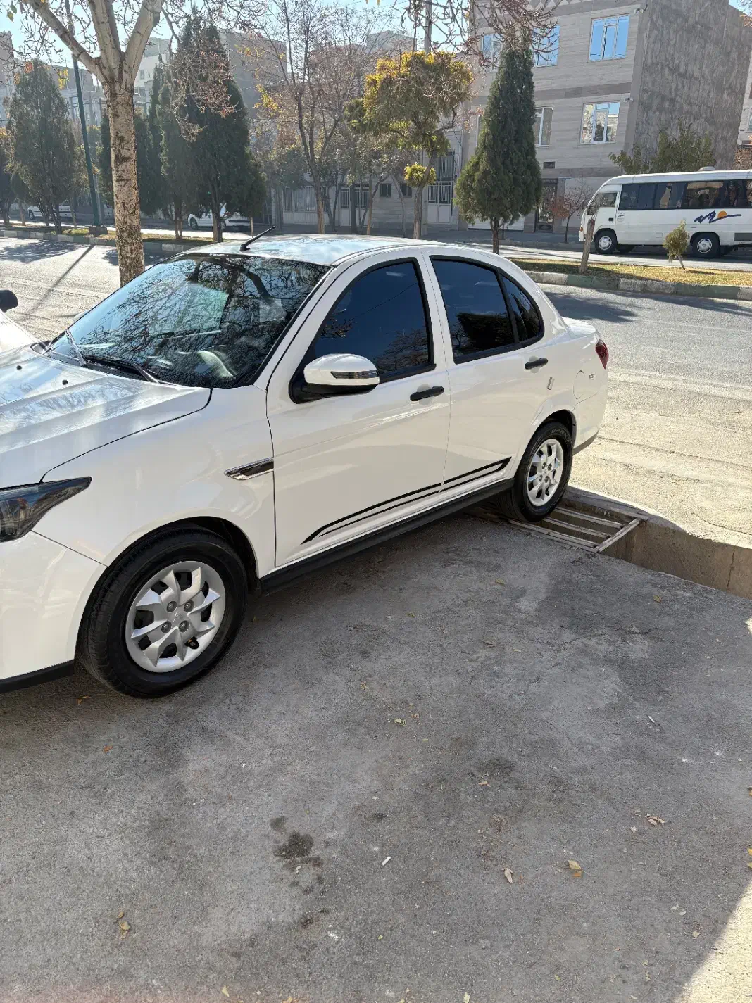 سهند s در حد خشک ۱۴۰۳ لوازم دار|خودرو سواری و وانت|اراک, |دیوار