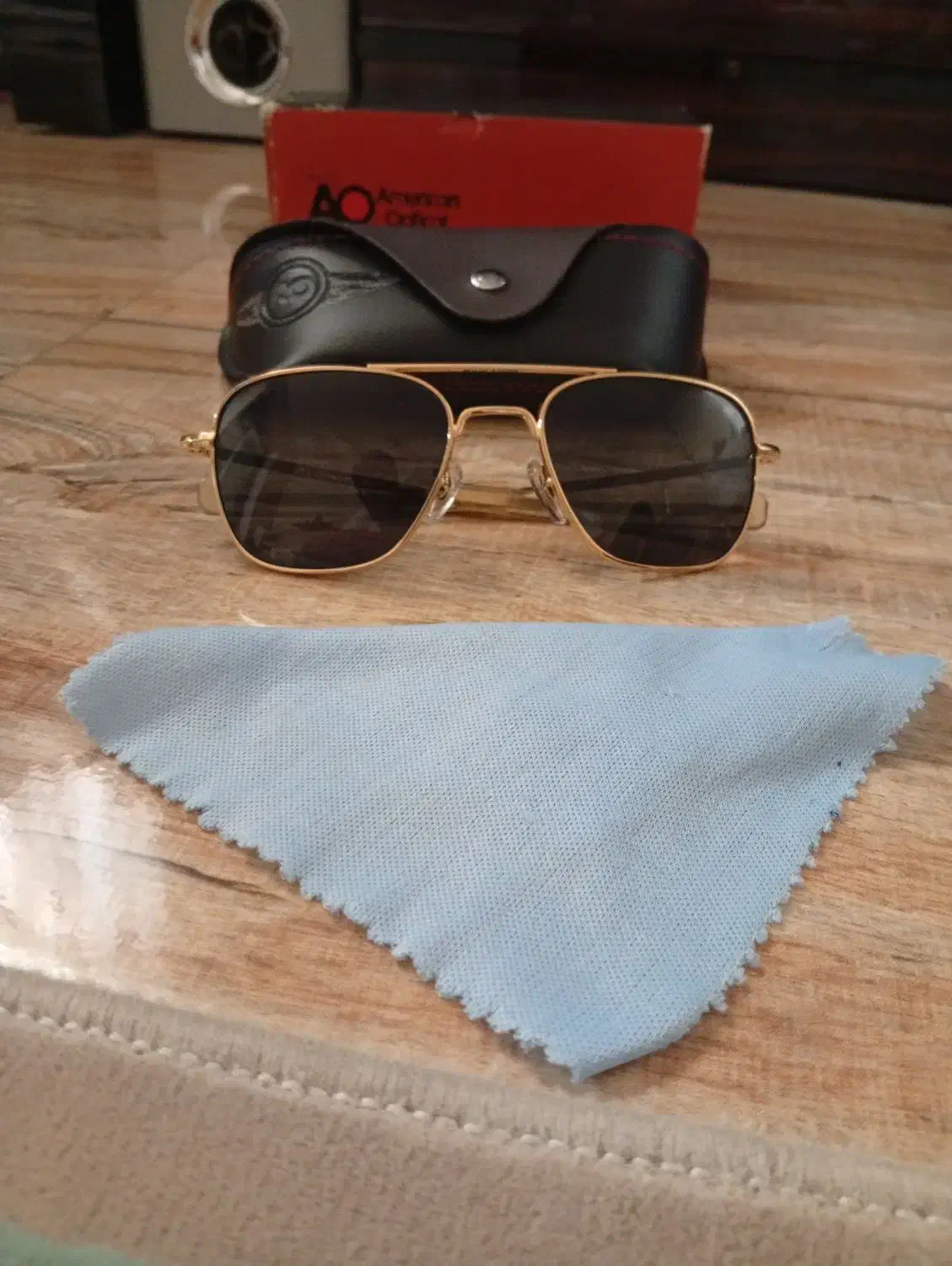 عینک ای او خلبانی آمریکن اپتیکال|زیورآلات و اکسسوری|تهران, لویزان|دیوار