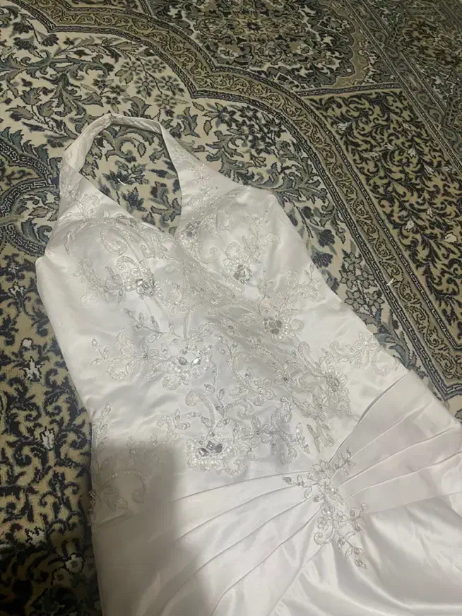 لباس عروس تمیز نو|لباس|پردیس, فاز ۲|دیوار