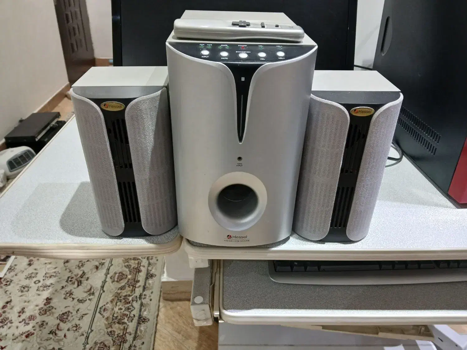 اسپیکر ۳ تیکه کامپیوتر سال و یک جفت باند|قطعات و لوازم جانبی رایانه|صومعهسرا, |دیوار