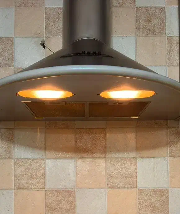 هود مدل شومینه ای  تازه سرویس شده|هود|رشت, رشتیان|دیوار