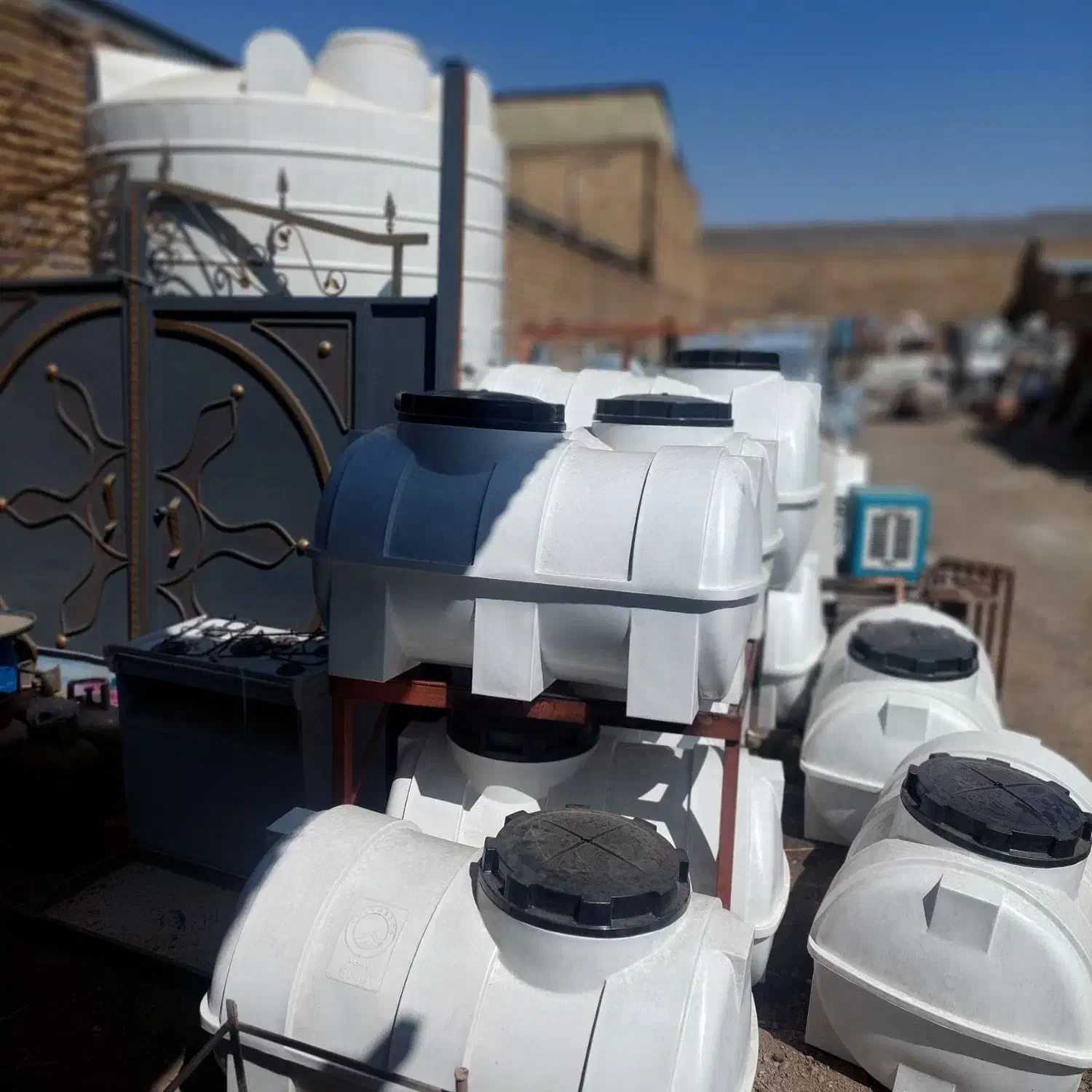 تانکر پلاستیکی سه لایه|مصالح و تجهیزات ساختمان|زنجان, |دیوار