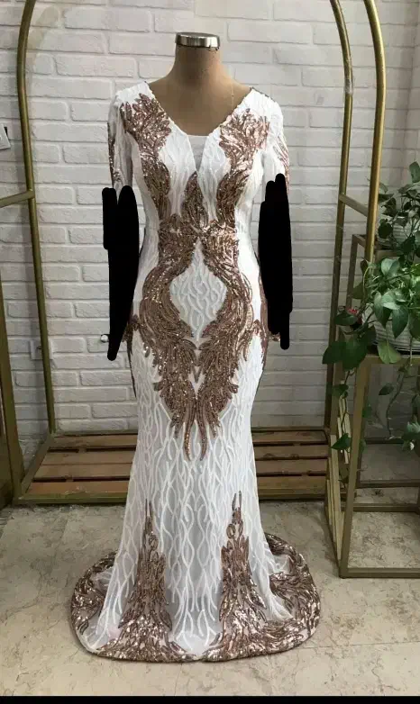 لباس عقد|لباس|زنجان, |دیوار