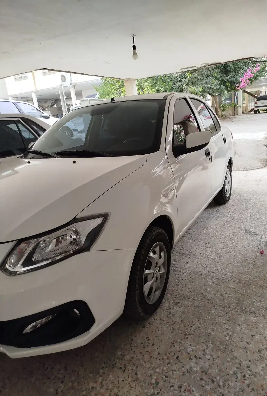 ساینا سفید مدل1404|خودرو سواری و وانت|بندرعباس, |دیوار