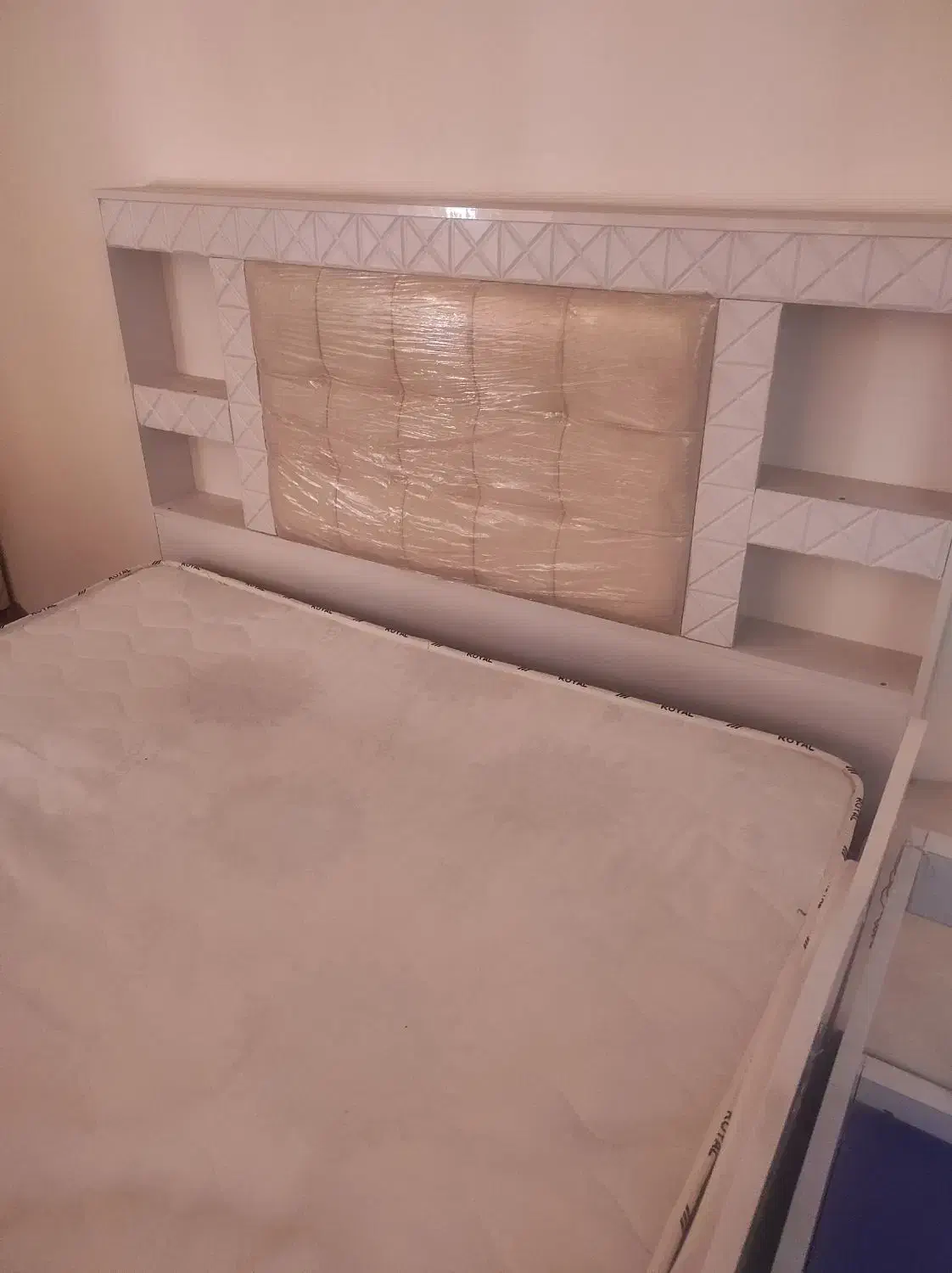 تشک تخت دو نفره و نوزادی|تخت و سرویس خواب|بیرجند, |دیوار