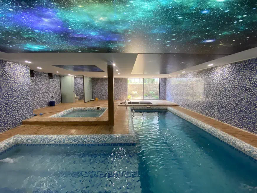 اجاره روزانه ویلا تریبلکس استخر و جکوزی|اجارهٔ کوتاه‌مدت ویلا و باغ|کرج, گلشهر|دیوار