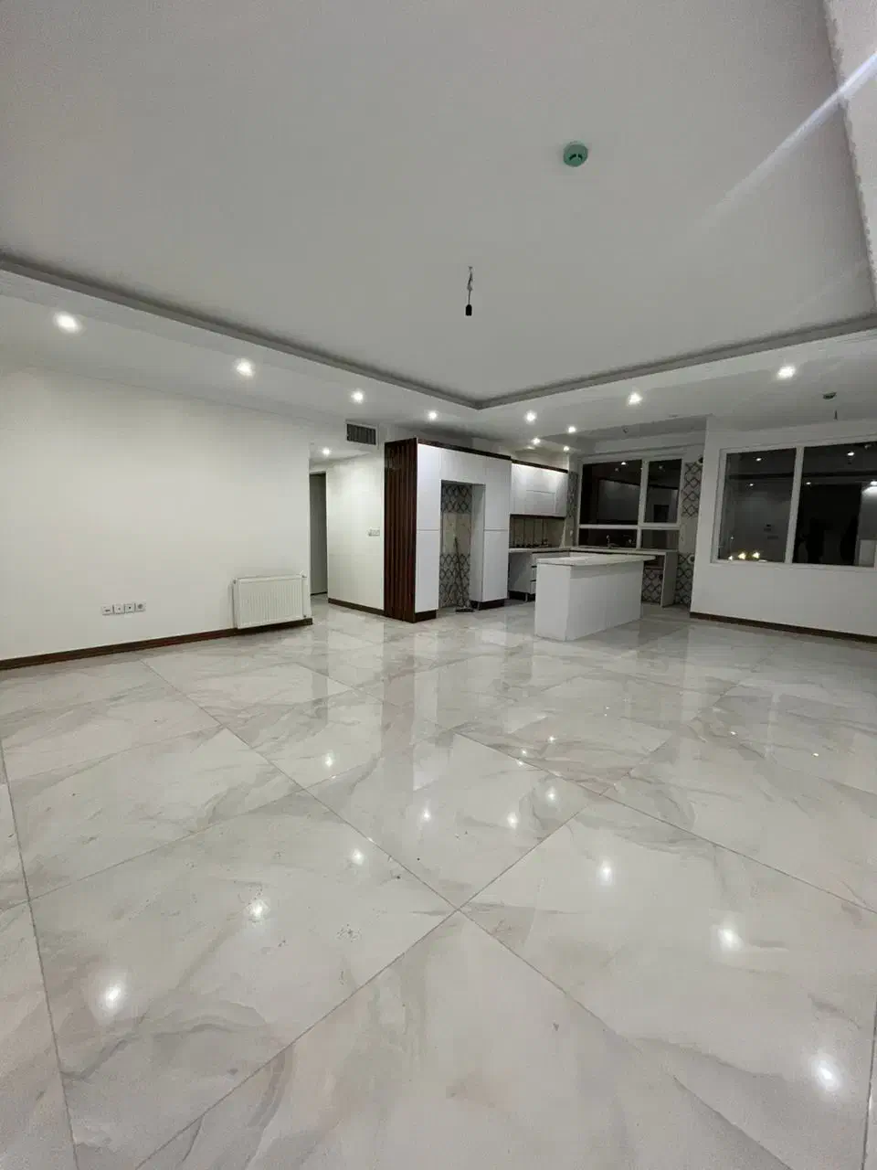 100متر2خواب+سالن پرده خور+فول+سنداماده-گذر20متر|فروش آپارتمان|تهران, شادمان|دیوار