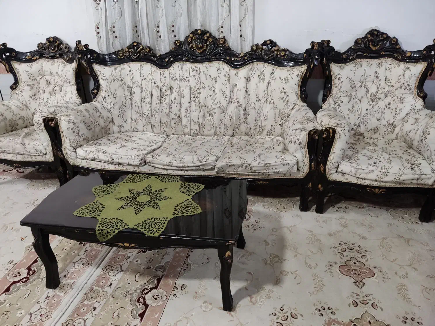 مبل سلطنتی|مبلمان خانگی و میز عسلی|بروجرد, |دیوار