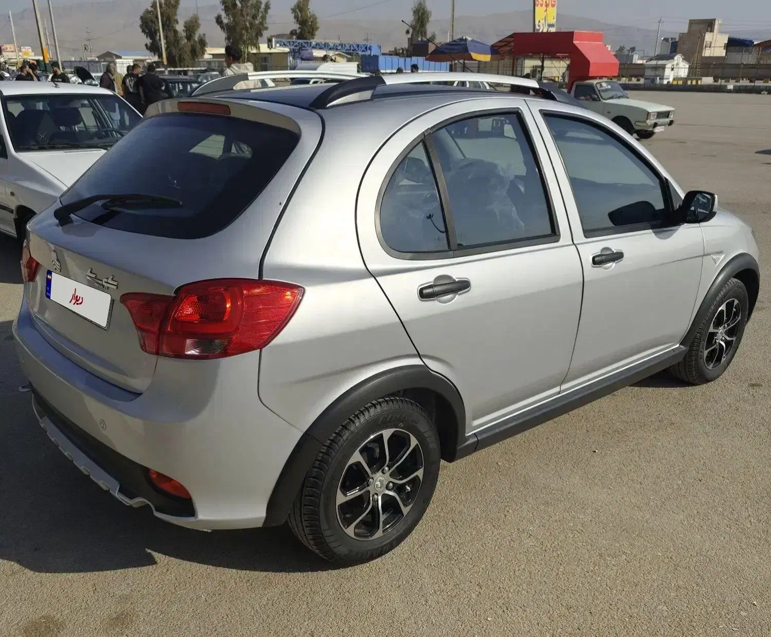 کوییک 1404|خودرو سواری و وانت|شیراز, کفترک|دیوار