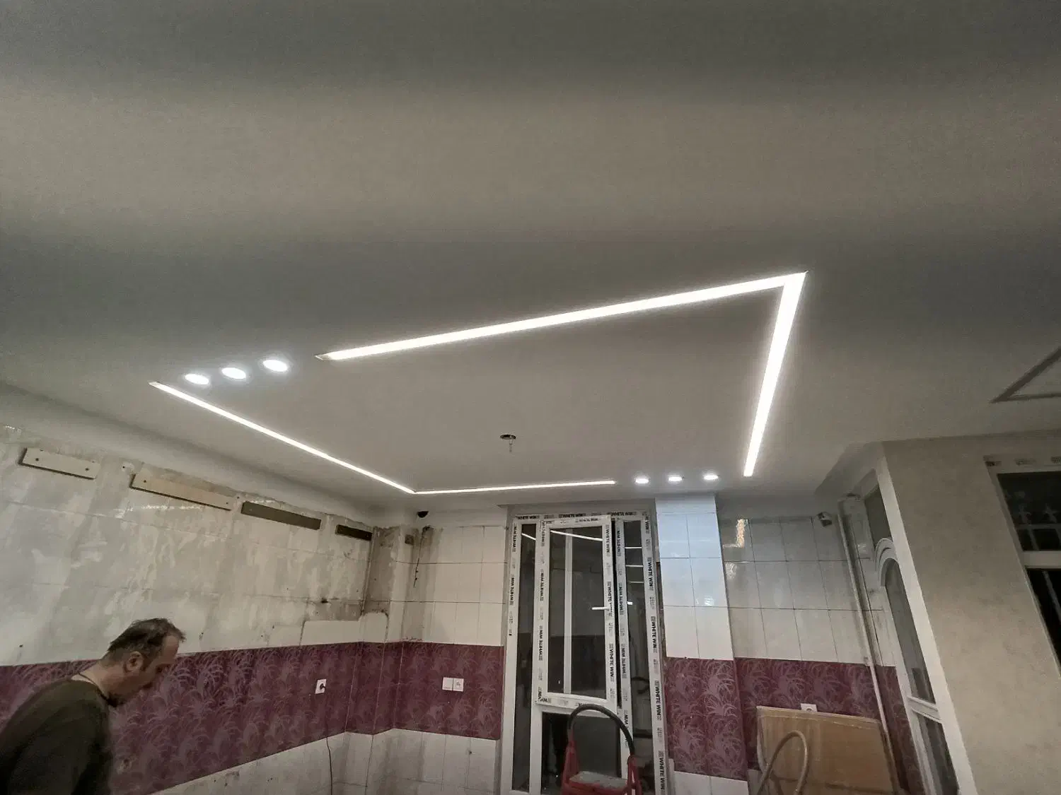 برقکاری ساختمان ، دوربین ، دزدگیر ، لاین نوری|خدمات پیشه و مهارت|تهران, صادقیه|دیوار